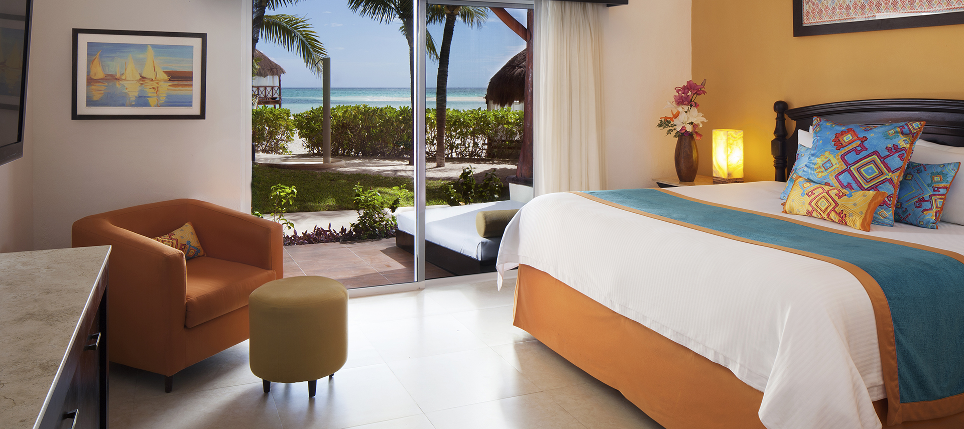 Cozy beachfront suites at all inclusive Mexico resort | El Dorado Maroma | Playa del Carmen